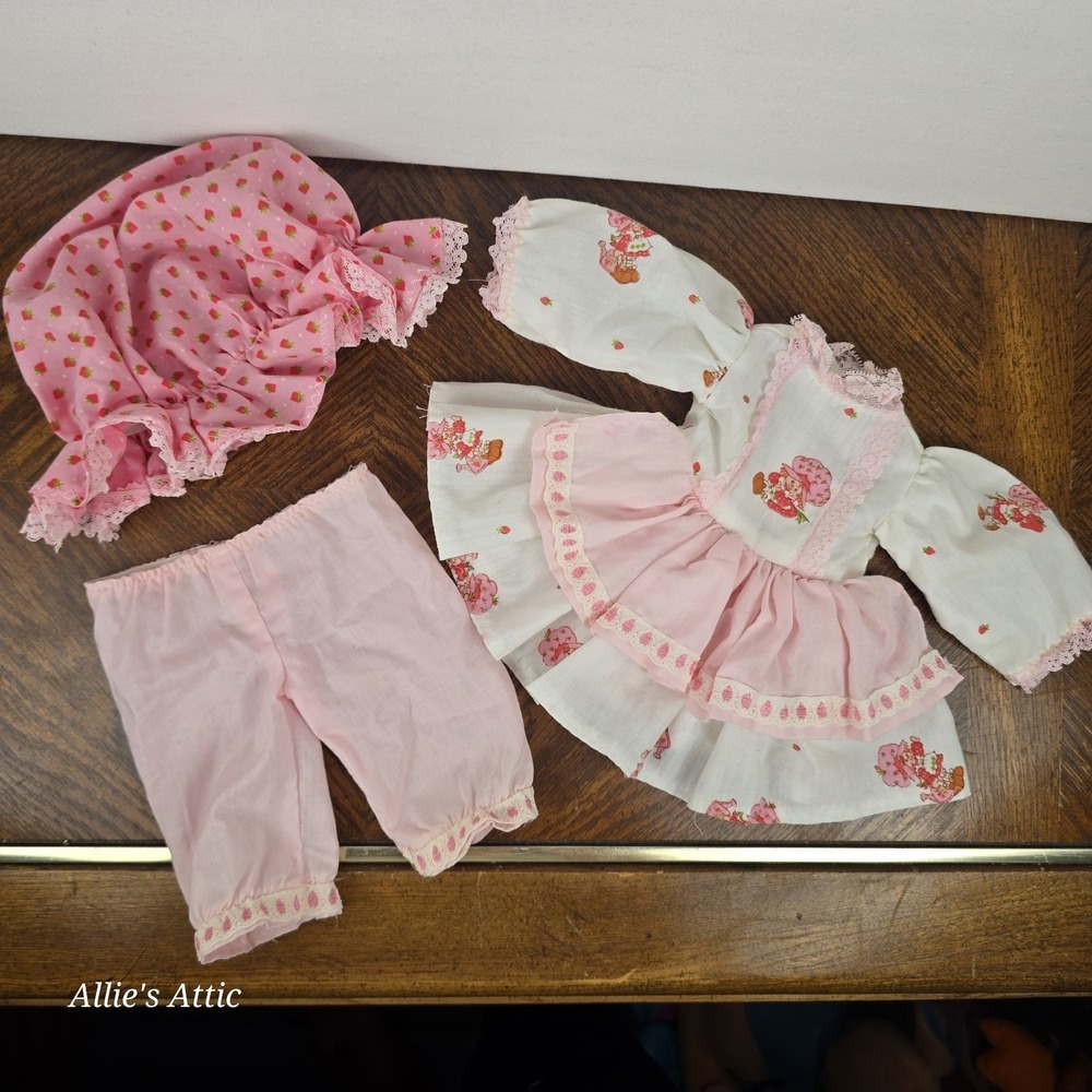 Vintage Strawberry Shortcake Doll Outfit Plush Dress Clothes Pants Hat Pink